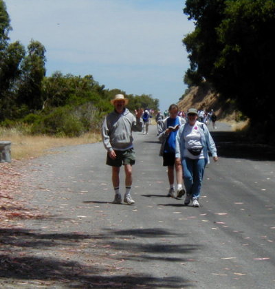 Team Bauleke, Walking - June 2001